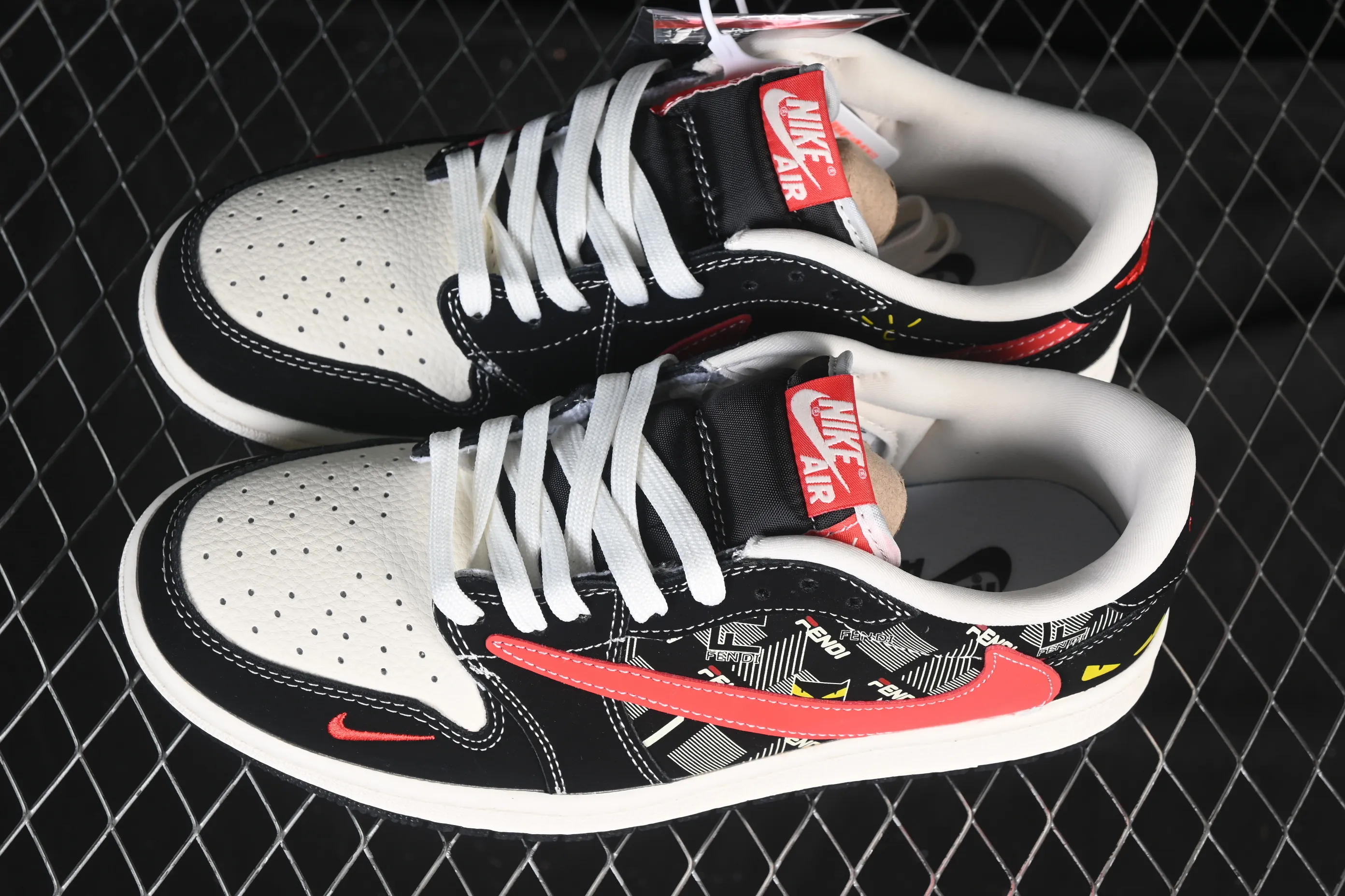 All categories Air Jordan Jordan series basketball shoes Air Jordan 1 Low High-end customized low-top sneakers Travis Scott x Fragment Design x Air Jordan 1 Low OG SP AJ1 Joe 1 Fendi joint cat's eye red hook low-top cultural casual sneakers XS2025-078